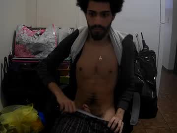 Gawimi Chaturbate stream image from February 18, 2025