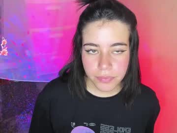 Hanah_Bakeer Chaturbate stream image from February 18, 2025