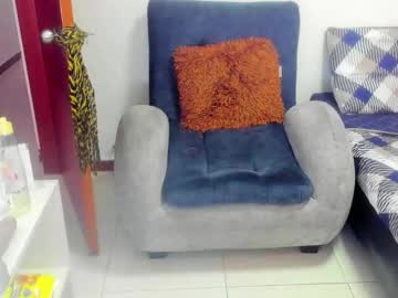 Harly_Queen77 Chaturbate stream image from February 18, 2025