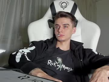 Orlandocolt Chaturbate stream image from February 18, 2025
