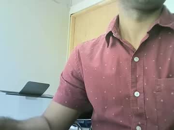 Santiagooficial18 Chaturbate stream image from February 18, 2025