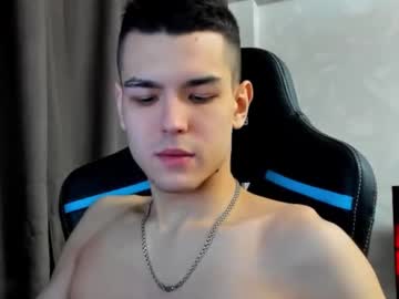 Travisrivas Chaturbate stream image from February 18, 2025