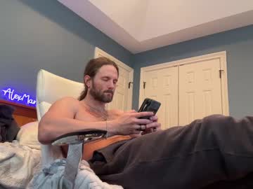 Alexmanndickerson Chaturbate stream image from February 18, 2025