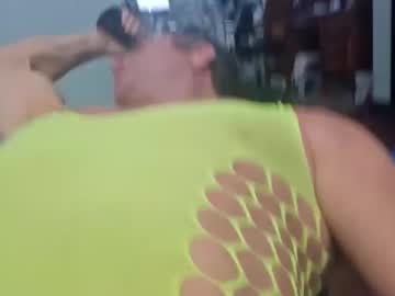 Justaskforbiga Chaturbate stream image from February 18, 2025