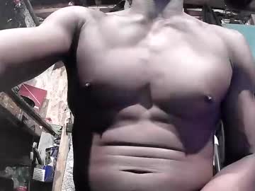 Killacellycee Chaturbate stream image from February 18, 2025