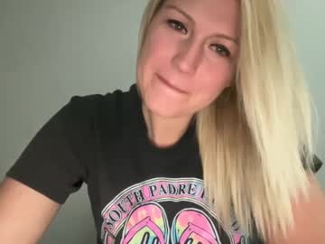 Smexxii93 Chaturbate stream image from February 18, 2025