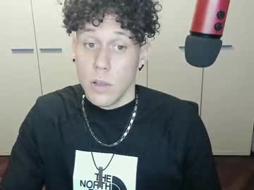 Tedhmicro25 Chaturbate stream image from February 18, 2025