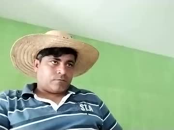 9vinhocamshow Chaturbate stream image from February 18, 2025