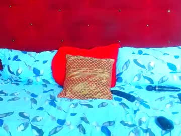 Blakpearl69 Chaturbate stream image from February 18, 2025
