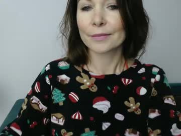 Delilah_Sweet Chaturbate stream image from February 18, 2025