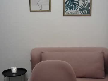 Golden_Eva_ Chaturbate stream image from February 18, 2025
