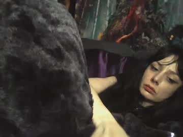 Livmirage Chaturbate stream image from February 18, 2025