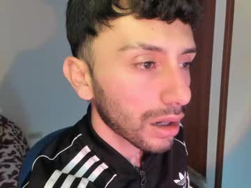 Santi_Mateo Chaturbate stream image from February 18, 2025