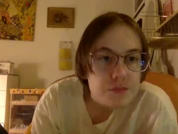 Alice_1st Chaturbate stream image from February 18, 2025