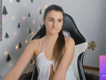 Alissonkeller Chaturbate stream image from February 18, 2025