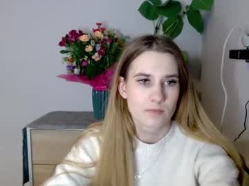 Cyntianatural Chaturbate stream image from February 18, 2025