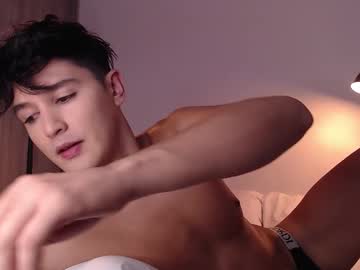 Angelcossio Chaturbate stream image from February 18, 2025