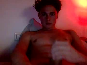 Dydynho123 Chaturbate stream image from February 18, 2025