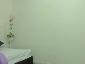 Jenny_Stark Chaturbate stream image from February 18, 2025