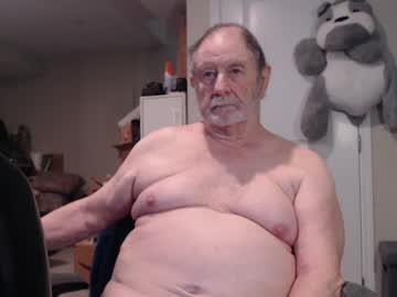 Selkie2s Chaturbate stream image from February 18, 2025
