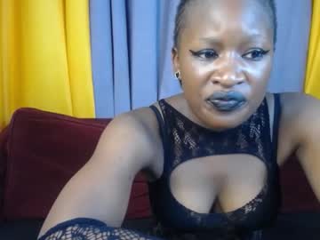 Little_Mystrouble Chaturbate stream image from February 18, 2025