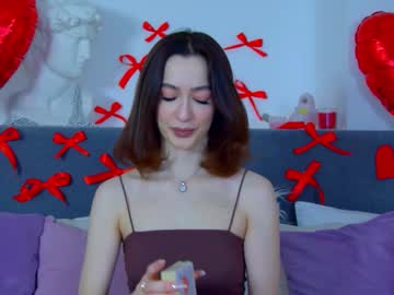 Mariamenson Chaturbate stream image from February 18, 2025
