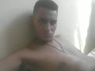 Pantyjhon Chaturbate stream image from February 18, 2025