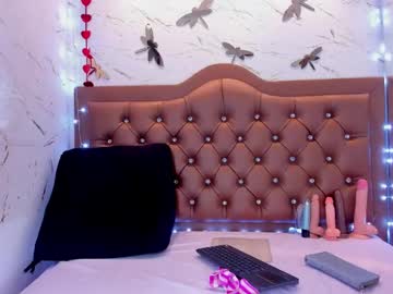 Selena_Evans_ Chaturbate stream image from February 18, 2025