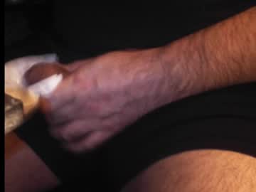 Stuartv Chaturbate stream image from February 18, 2025