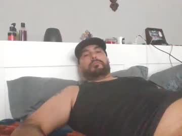 Talllatino310 Chaturbate stream image from February 18, 2025