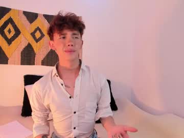 Timothy_Ross Chaturbate stream image from February 18, 2025