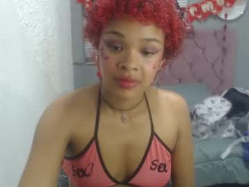 Vainillafuckgirl Chaturbate stream image from February 18, 2025