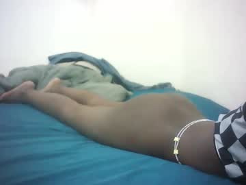 Brique_Weiner Chaturbate stream image from February 18, 2025