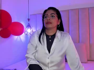 Mayarouse Chaturbate stream image from February 18, 2025