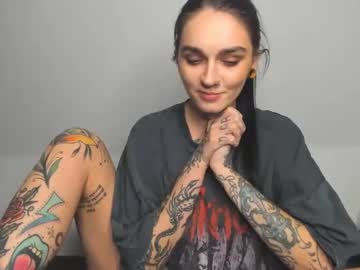 Rokiinbaby Chaturbate stream image from February 18, 2025
