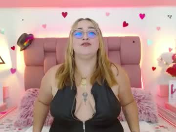 Soffybrown Chaturbate stream image from February 18, 2025