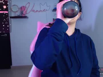 Vannessa_Shy Chaturbate stream image from February 18, 2025