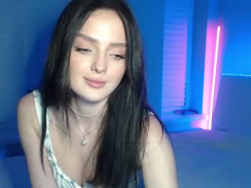 Fondnessa Chaturbate stream image from February 18, 2025
