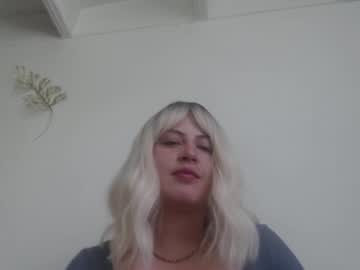 Francescaasmith Chaturbate stream image from February 18, 2025
