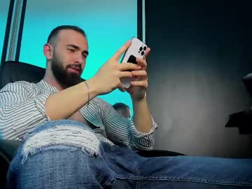 Michaelevansx Chaturbate stream image from February 18, 2025