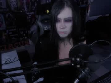 Rotten_Dreams Chaturbate stream image from February 18, 2025