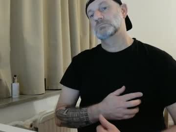 Curman85 Chaturbate stream image from February 18, 2025