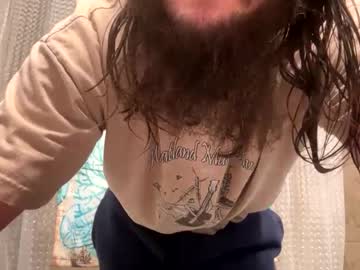 Tittyzandbeer Chaturbate stream image from February 18, 2025