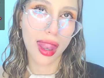 Violethchachki Chaturbate stream image from February 18, 2025
