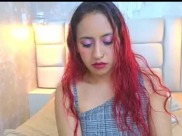 Maggyqueen3x Chaturbate stream image from February 19, 2025