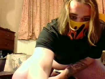 Peach_Play Chaturbate stream image from February 19, 2025