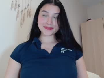 Soll___ Chaturbate stream image from February 19, 2025