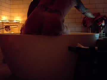 Toesnholes Chaturbate stream image from February 19, 2025