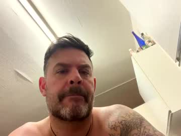 Blueylouie8383 Chaturbate stream image from February 19, 2025