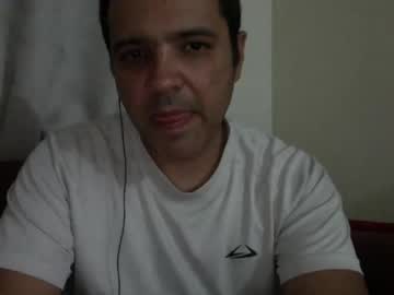 Wilmer8282 Chaturbate stream image from February 19, 2025
